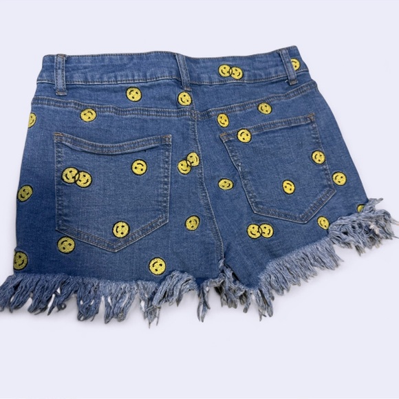 Altar’d State Light Blue Denim Shorts with yellow smiley faces size 27 - Picture 3 of 8